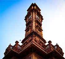 clock tower or ghanta ghar in jodhpur is the prime attraction for local taste of jodhpur in terms of spices, traditional items, and many more by namaste holiday
